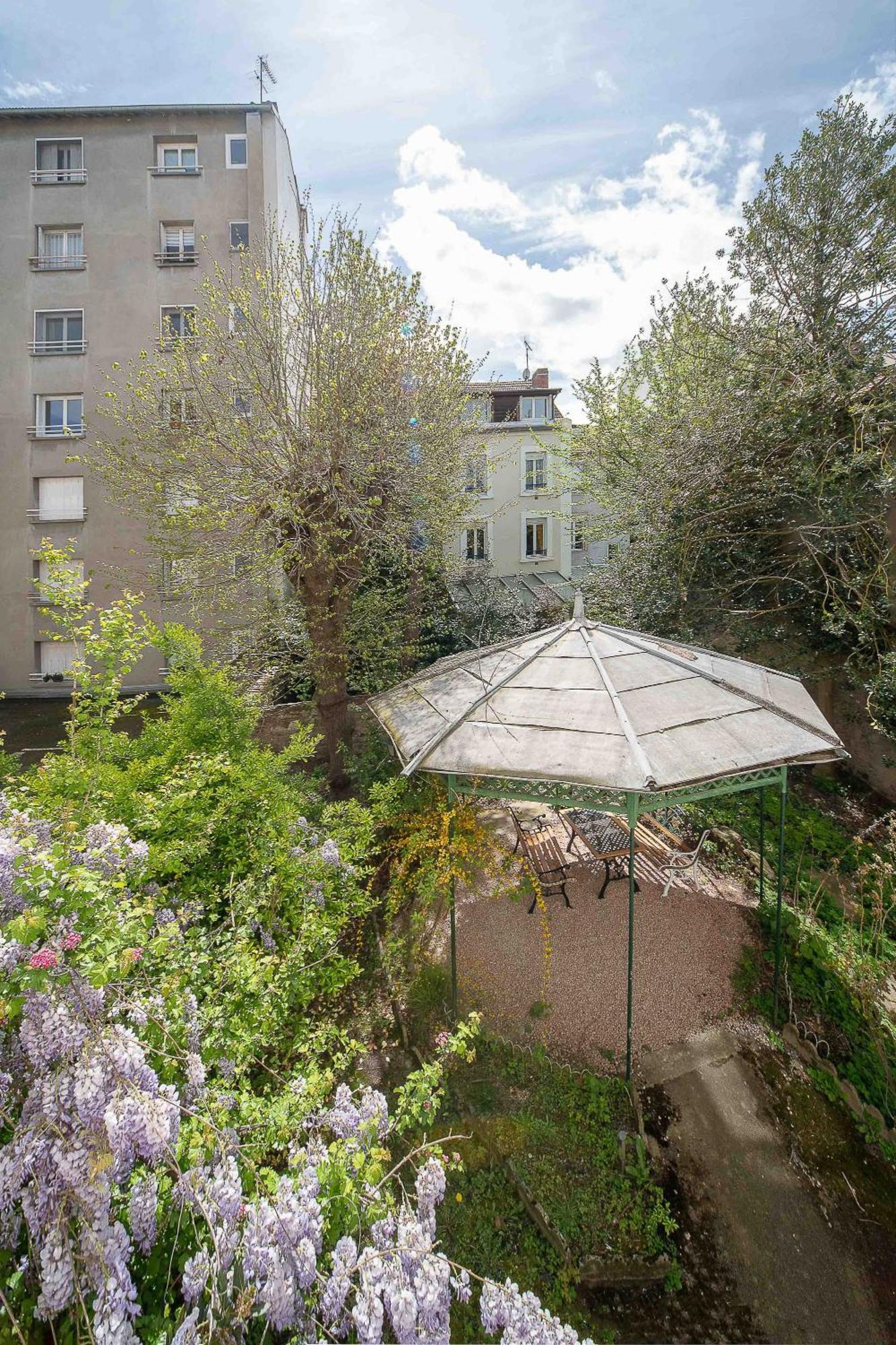 Residence Bains Callou Situee Face Aux Thermes Vichy Buitenkant foto