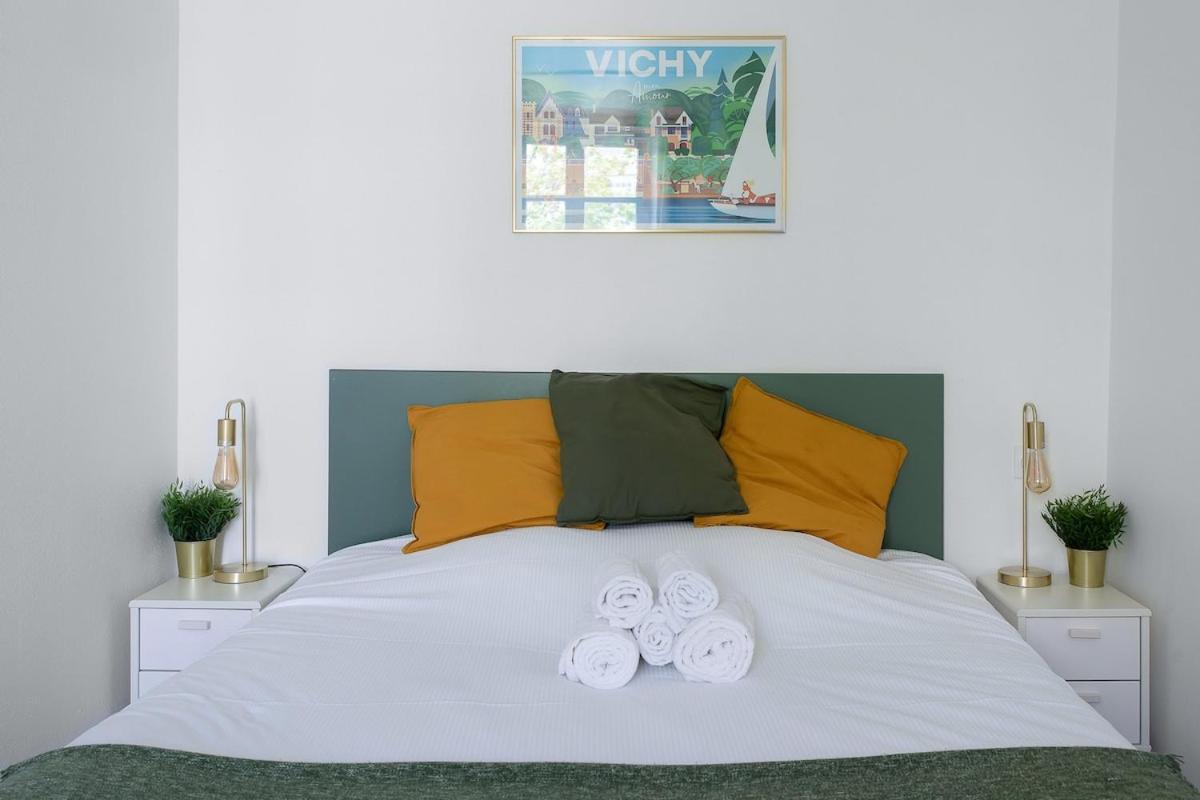 Residence Bains Callou Situee Face Aux Thermes Vichy Kamer foto
