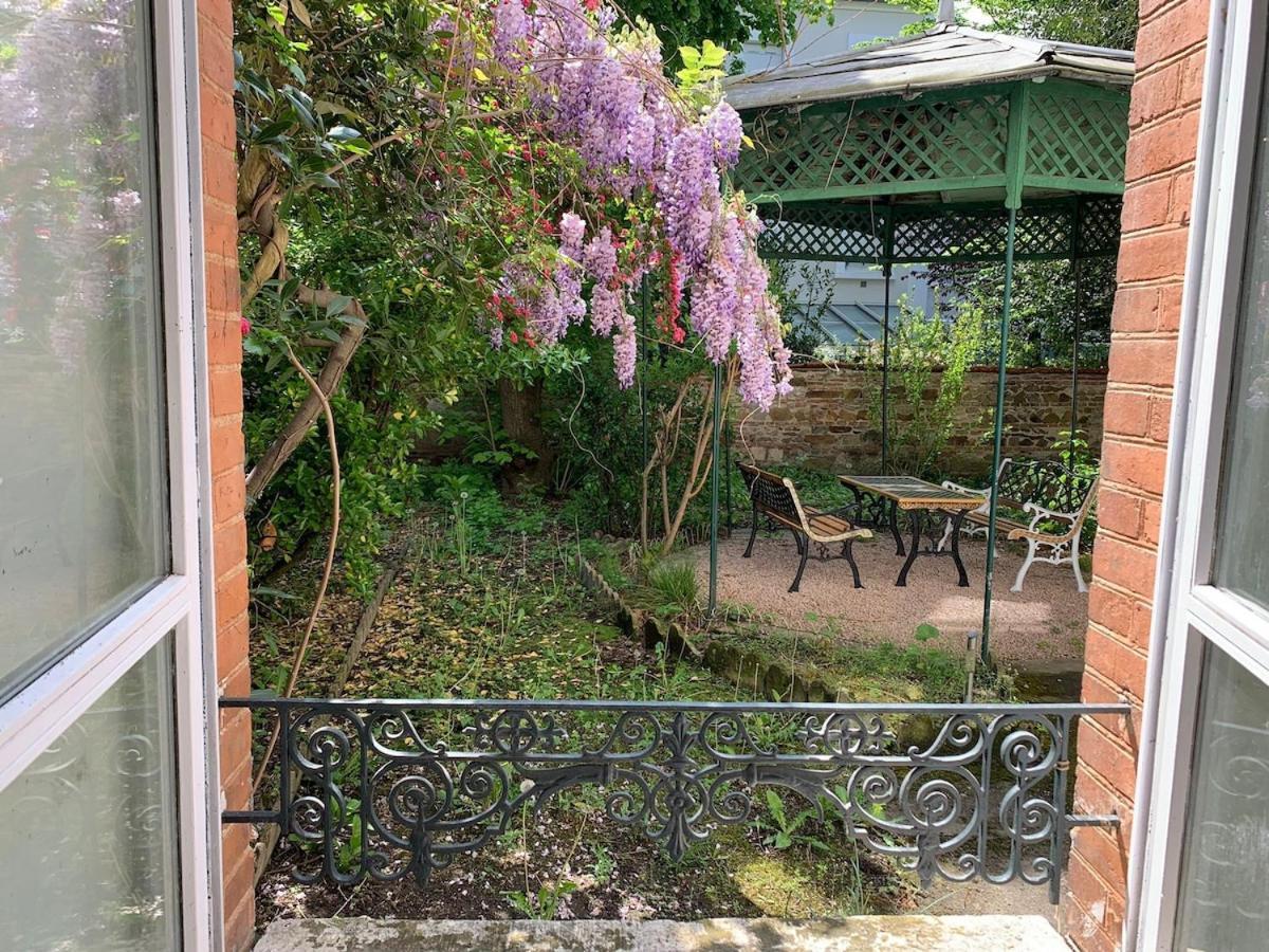 Residence Bains Callou Situee Face Aux Thermes Vichy Kamer foto